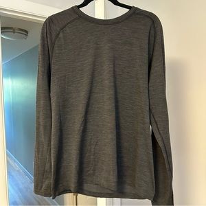 Men’s Lululemon Long Sleeve
